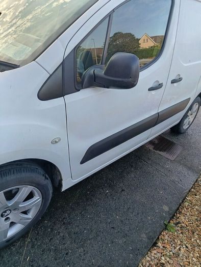 Peugeot Partner 2012