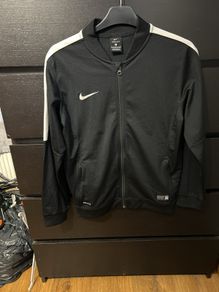 Nike Top