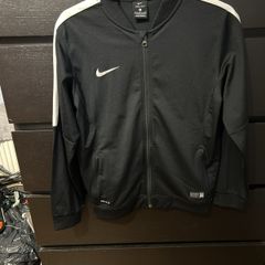 Nike Top