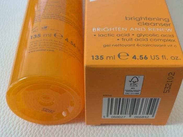 Rodial Vit C brightening cleanser 135ml