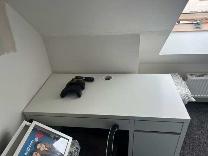 Desk and Tv stand