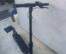 Electric scooter
