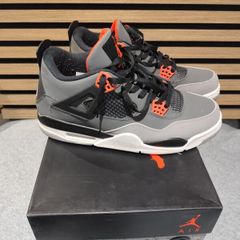 AIR Jordan 4 Retro Fight