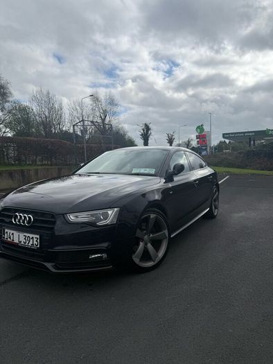 Audi A5 2.0d Quattro S-line Black Ed High Spec