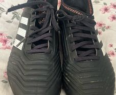 Adidas Predator football boots size 3