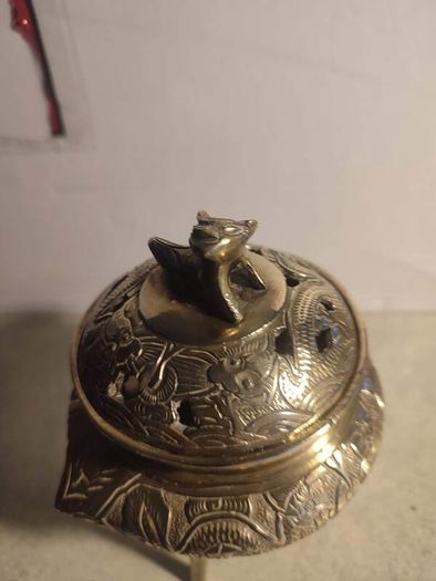 Vintage Tri Leg Incense Burner  Lidded Metal / Brass Chinese Marked   Old  Ceremonial/ Meditation  Clearing Energy/ Purification Ritual