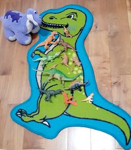 Brand new Dinosaur Bundle (around 20 items)