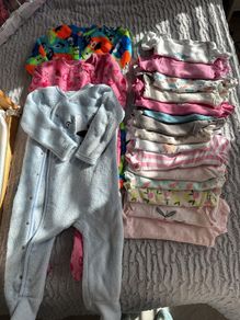 baby vests 6-18 m and onesies 12-18 m