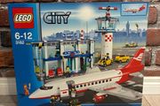 Lego City 3182 Airport Brand New Sealed