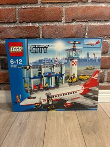 Lego City 3182 Airport Brand New Sealed