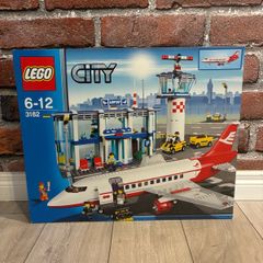 Lego City 3182 Airport Brand New Sealed