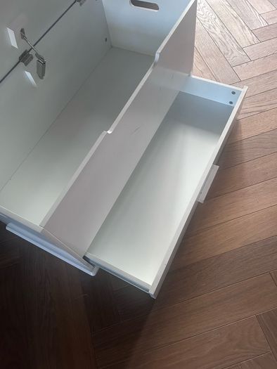 Storage unit