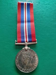 Original WWII British War Medal 1939-1945 - King George VI
