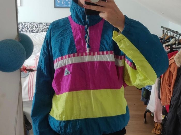 Vintage windbreaker
