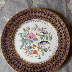 Aynsley Pembroke Bone China Cabinet Plate