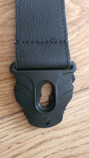 D'Addario Planet waves locking guitar strap