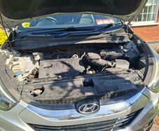 Hyundai x35 Executive