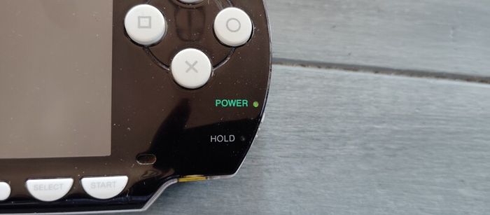Consoles psp Nintendo dsi xl for parts repair