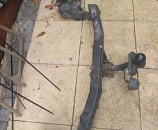Tow bar