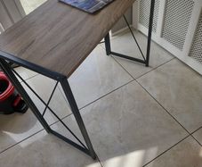 Foldable desk