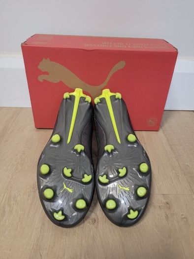 ULTRA 5 PRO FG/AG Football Boots - size 5