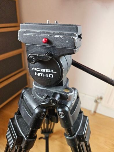 Tripod Acebil HM-10