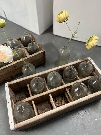 wedding decor, glass bottles, vintage style