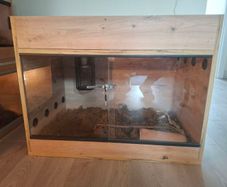2.5ft Reptile Tank