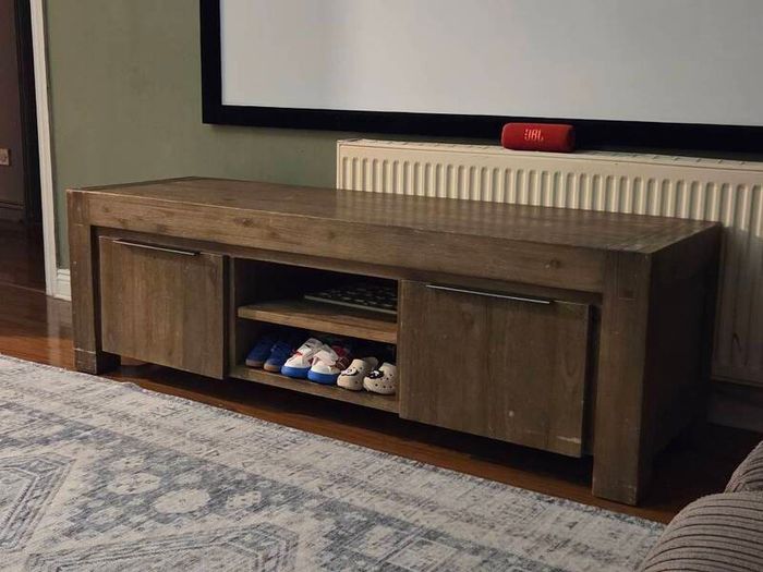 tv unit