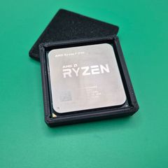 AMD Ryzen 7 1700 8-Core 16-Thread AM4 Processor