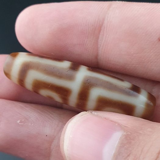 Antique 4 Eyes Himalayan Tibetan Agate Dzi Bead Amulet
