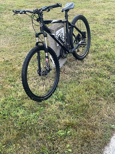 GIANT Hardtrail Mountain Bike