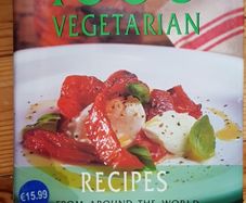 1000 Vegetarian Recipies From Around the World Cookbook