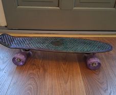 Skate board - 22" Mini Cruiser Skateboard with LED Light-Up Wheels