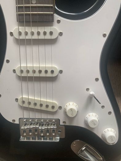Rock Jam Guitar & Amp