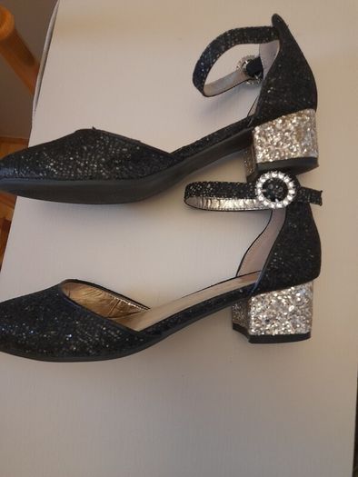 girls monsoon shoes