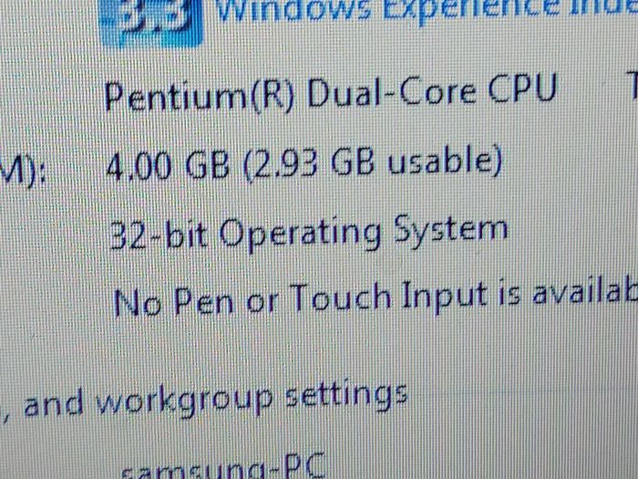 Samsung R530, Red, Intel Pentium Dual Core CPU T4400, 2.2GHz, Windows 7 Ultimate 32 bit, 4GB Ram, 150GB HDD, Opera, Chrome and VLC