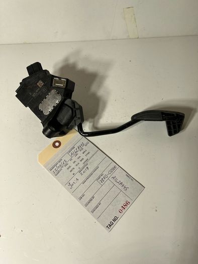 2019 Toyota Yaris 1.3 Petrol Automatic  Throttle Accelerator Pedal 78110-0d100. A1l2b44s