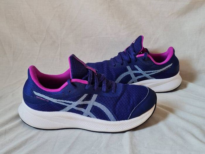 asics patriot 13 Size 5.5 eu 39.5 purple in excellent condition