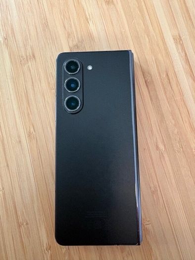 Samsung Galaxy Fold 5