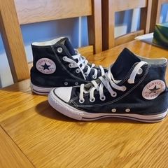 chuck taylor high top converse
