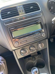 volkswagen polo stereo