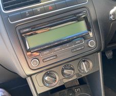 volkswagen polo stereo