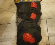 Blindside protective gear pads set S red