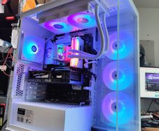 High Performance Custom Gaming PC Intel 14 core/RTX 5060ti/2TB m.2 SSD