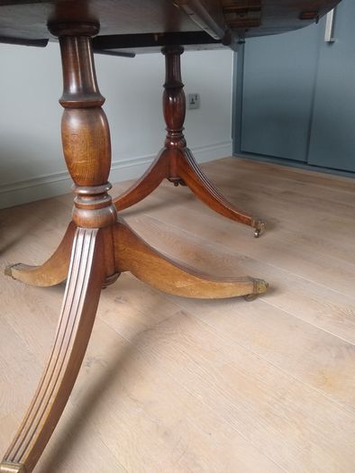 Antique Mahogony Dining Table Beautiful Grain