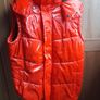 Boo hoo mans gilet size small Image 3