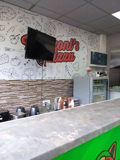 Pizza shop