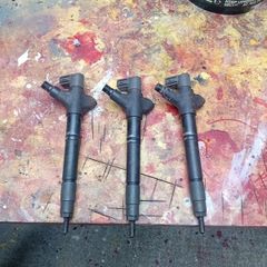 avensis 2.0 injectors