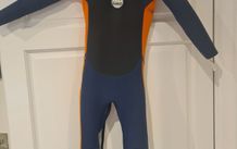 Kids wetsuit age 6